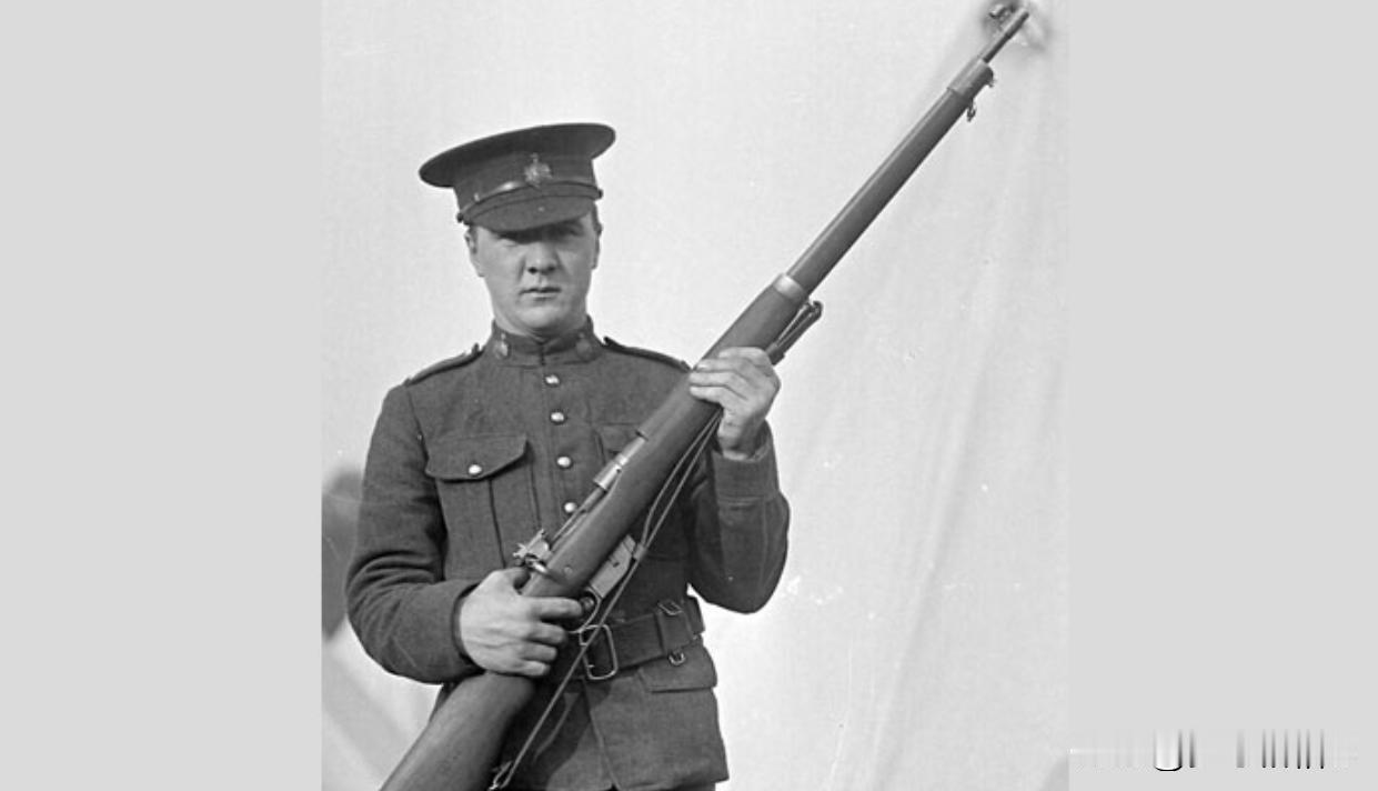1915年的时候，渥太华的士兵曾经短暂的在人类首次世界大战的欧洲战场使用过其本国