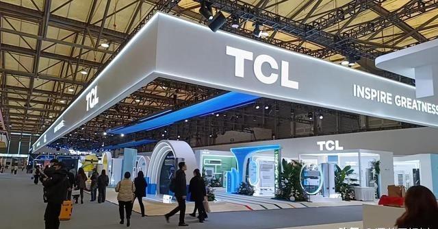 245亿砸生产线，被日韩卡脖子到全球主导，中国显示面板如何逆袭当中国电视机