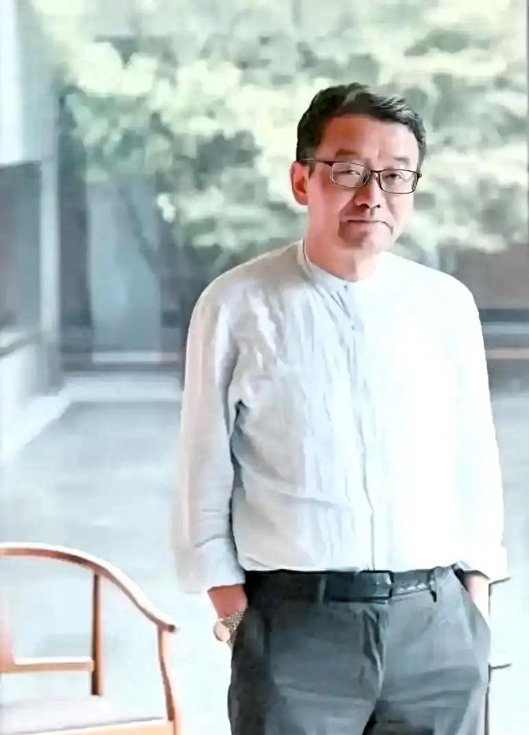 泪目！复旦大学王德峰教授再次语出惊人：“2000年我母亲去世，2006年父亲去世