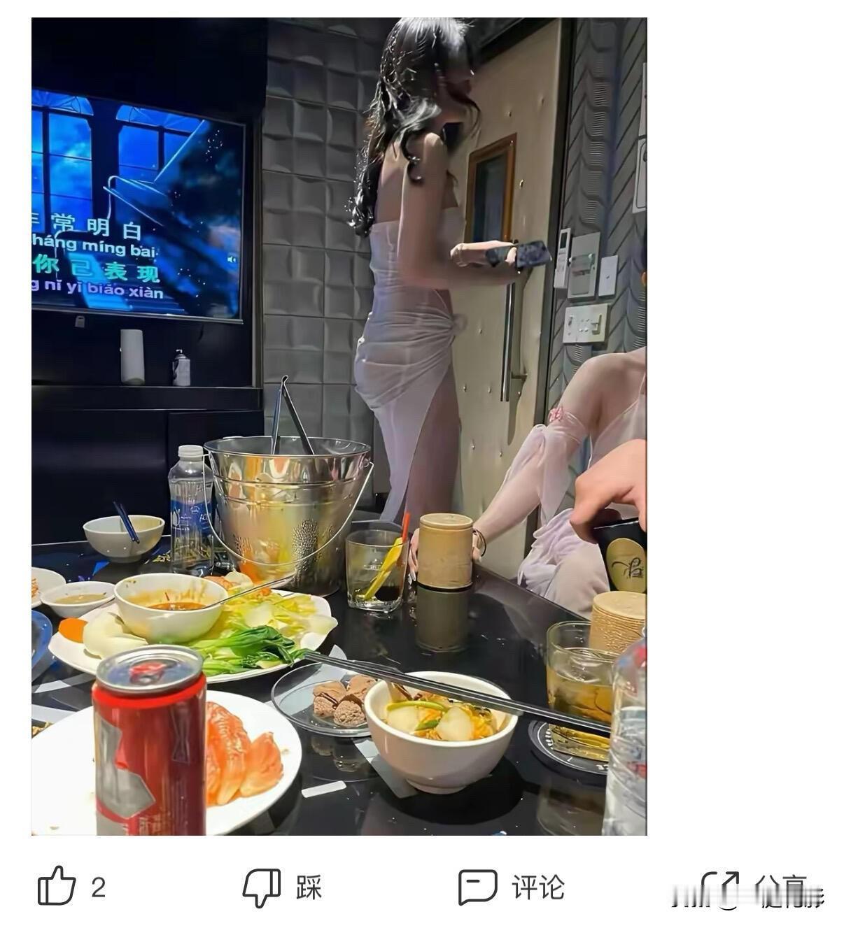 认真搞笑不要停[微笑][微笑][微笑]搞笑