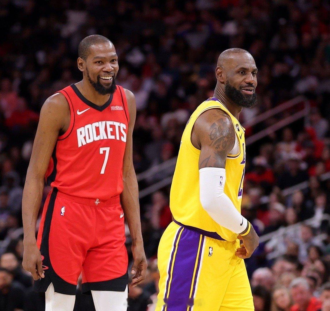 这几天各支球队都在演，演来演去，还是没逃脱火箭VS湖人，哈哈哈哈，看笑了！！！火