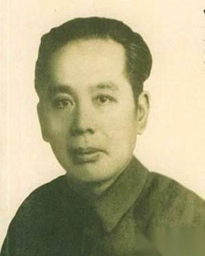 一张包油条的旧报纸，要了一个文人的命。真的，就这么回事。1967年，北京，正