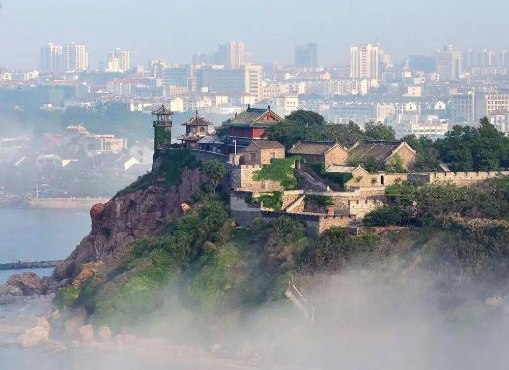 【如果别人在背后议论我，说明我走在他们前面】别人在背后议论我，