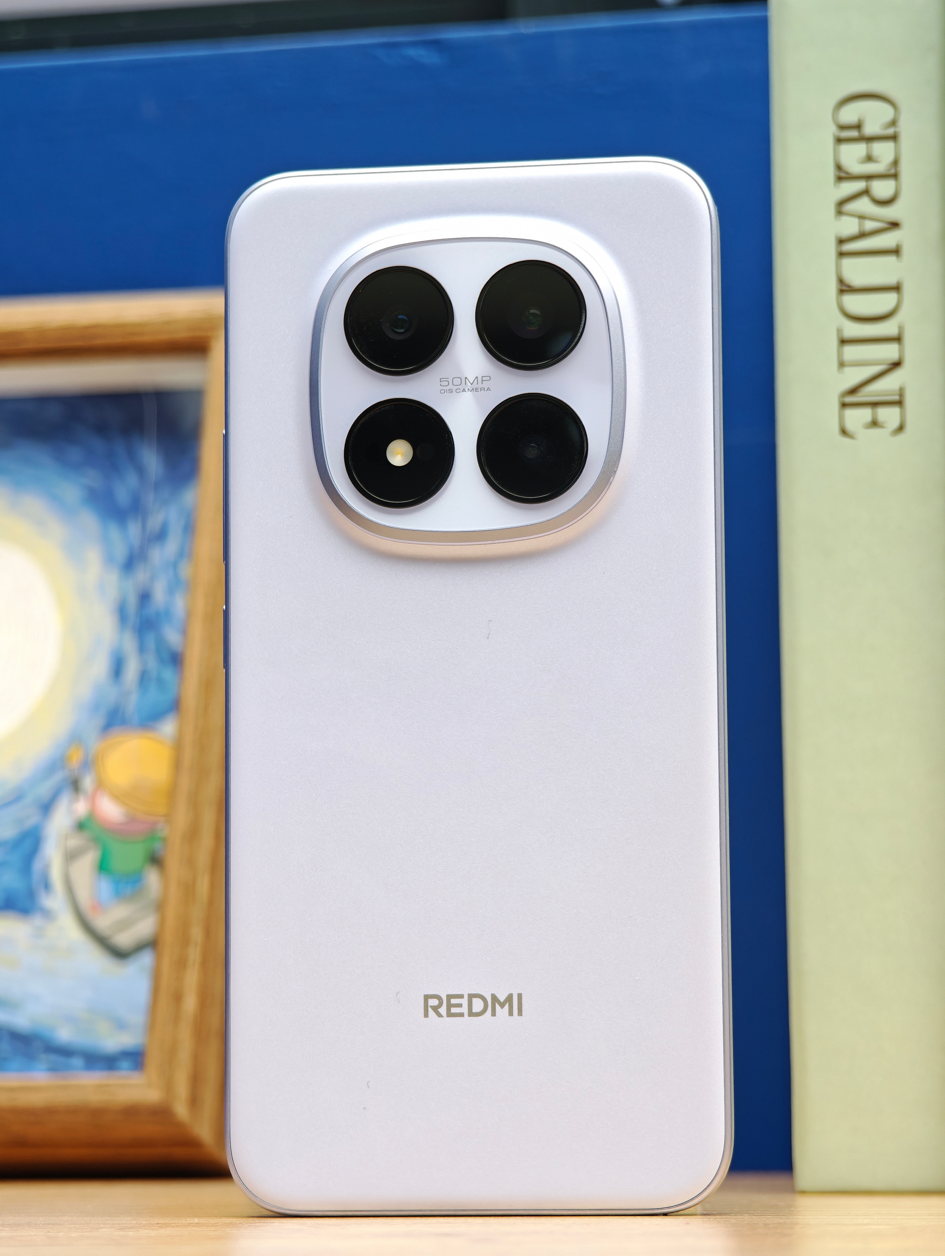 REDMI还是听劝的，对比上代，REDMINote15Pro+终于不再使