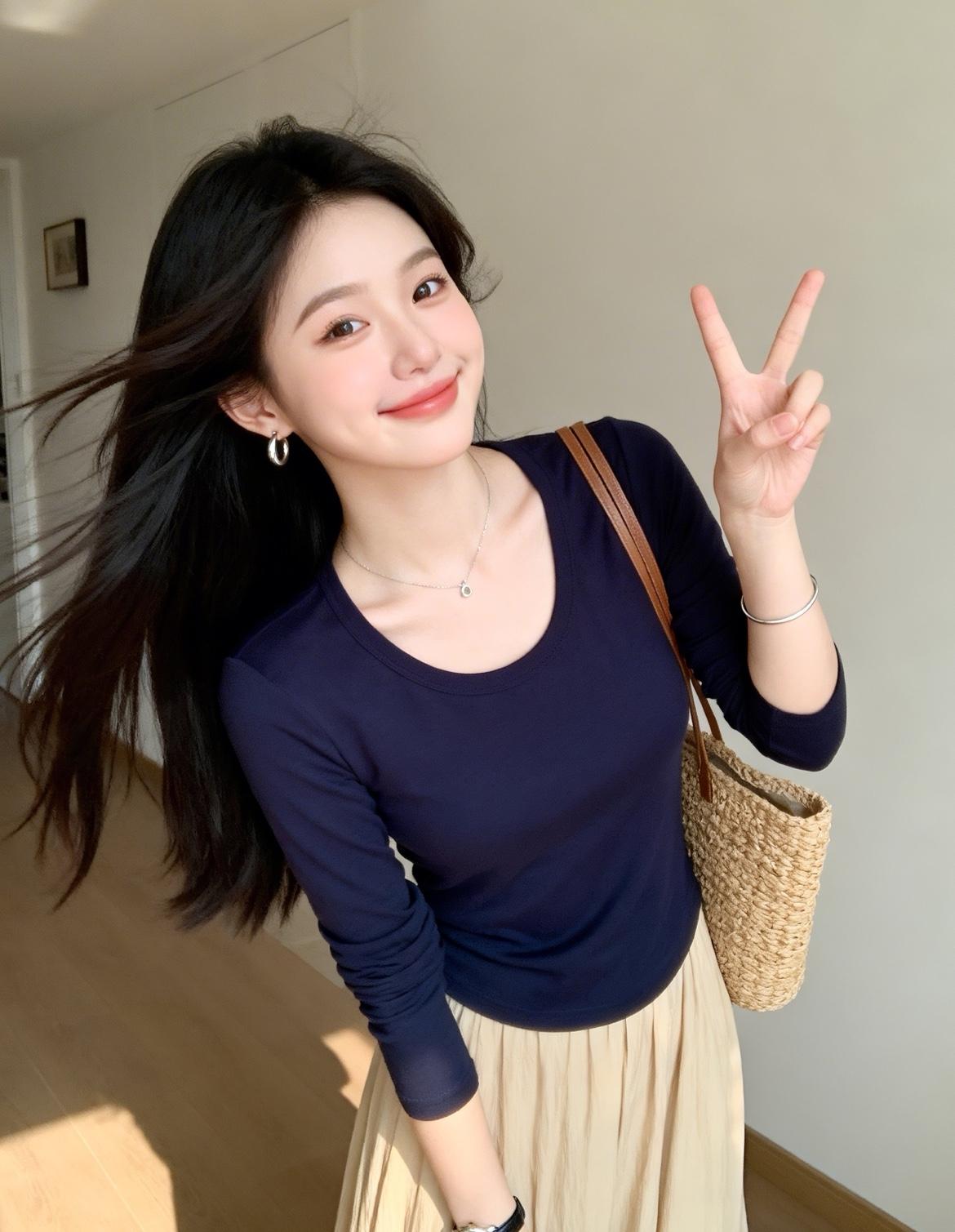 如果我要找男朋友，我还是喜欢比较老实顾家的类型吧！毕竟自己也太老实，不会那些花里