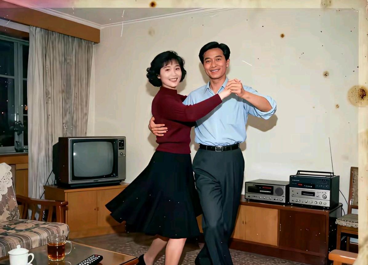 不得不说，80年代，这样的家庭非富即贵吧