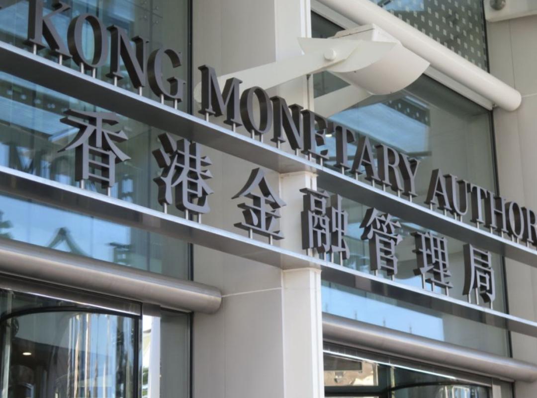 香港凭什么财政独立？说白了，香港政府不依赖中央财政拨款，也不用发行地方债，更没有