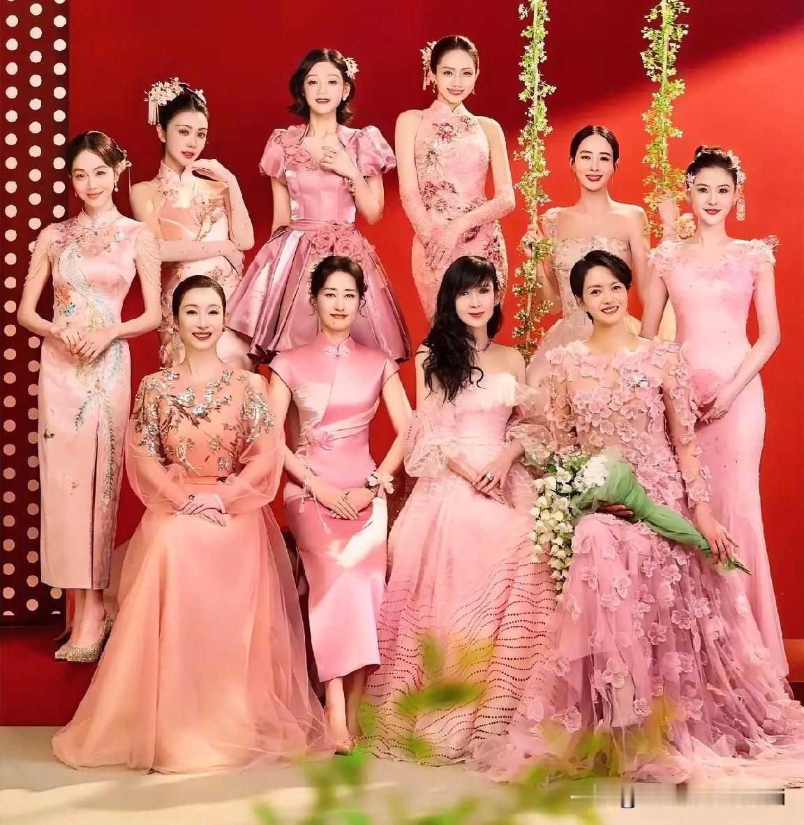 网友总结的今年春晚十大失误:1. 开场冷场抢话：任鲁豫说完开场白，现场数秒无