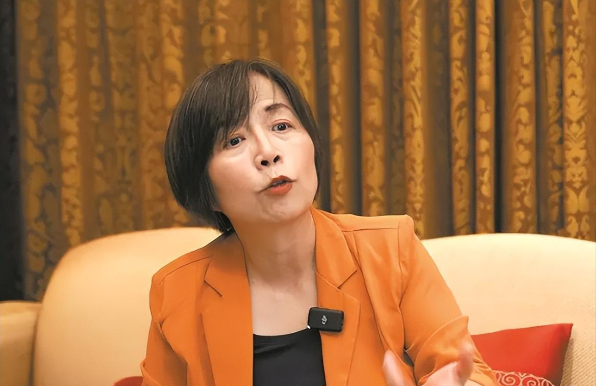 关于军购案，黄智贤向季麟连开火，美专家一句话泼冷水近期，国民党内部种种风波