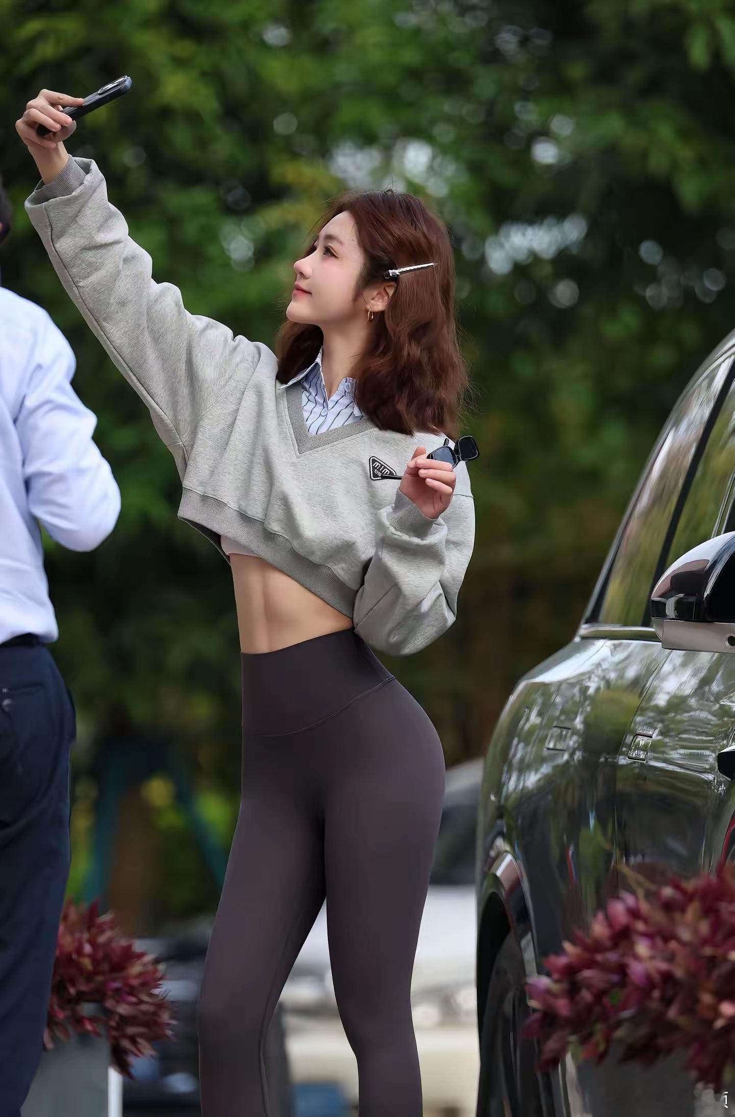 这样穿搭的女孩子，运气都不会太差。