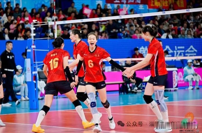 山东女排6号二传李玥凝是四川资阳中学培养出来的优秀球员，此次全运会她以淄博体校身