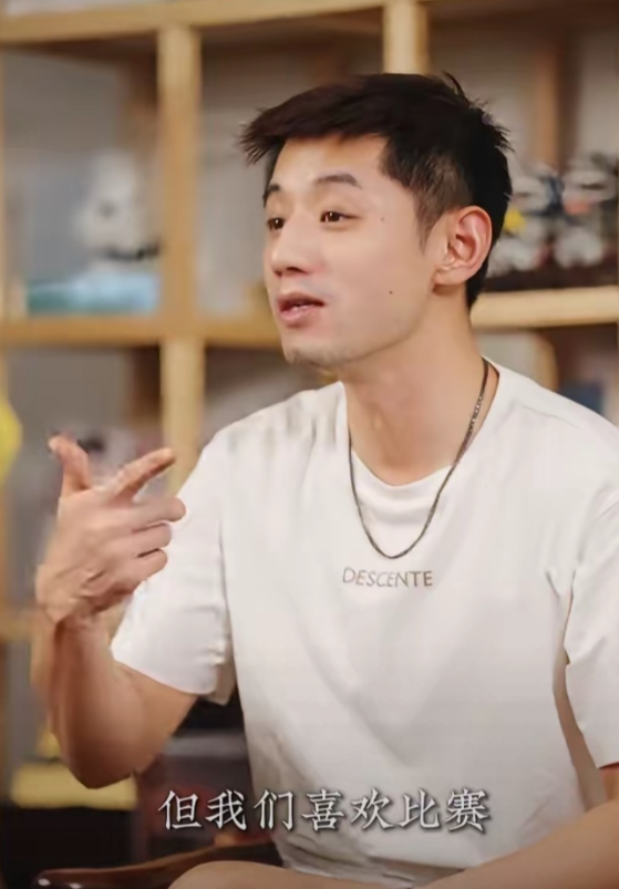 张继科一句话扎心！世界冠军自曝：高手从不享受比赛刷到张继科的采访真的破防了。他