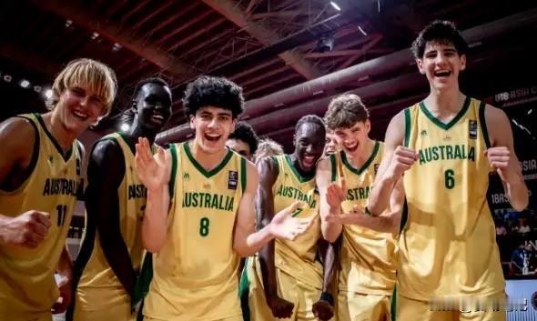 中国男篮的苦主！中国男篮在最近一届的U16、U18以及成年队亚洲杯决赛中，均遗憾
