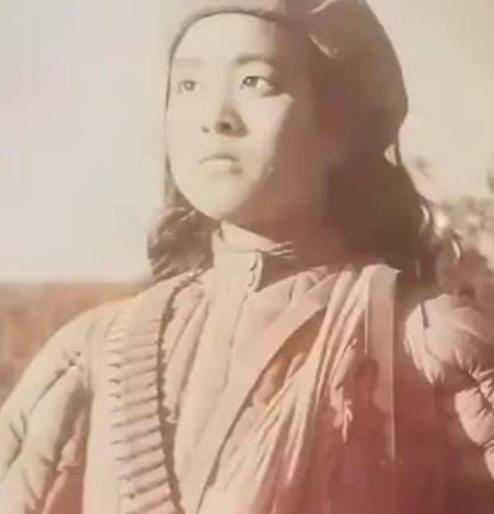 1994年，“英雄儿女”解秀梅因脑梗住院，欠下3万元医疗费，在医院准备停止治疗时