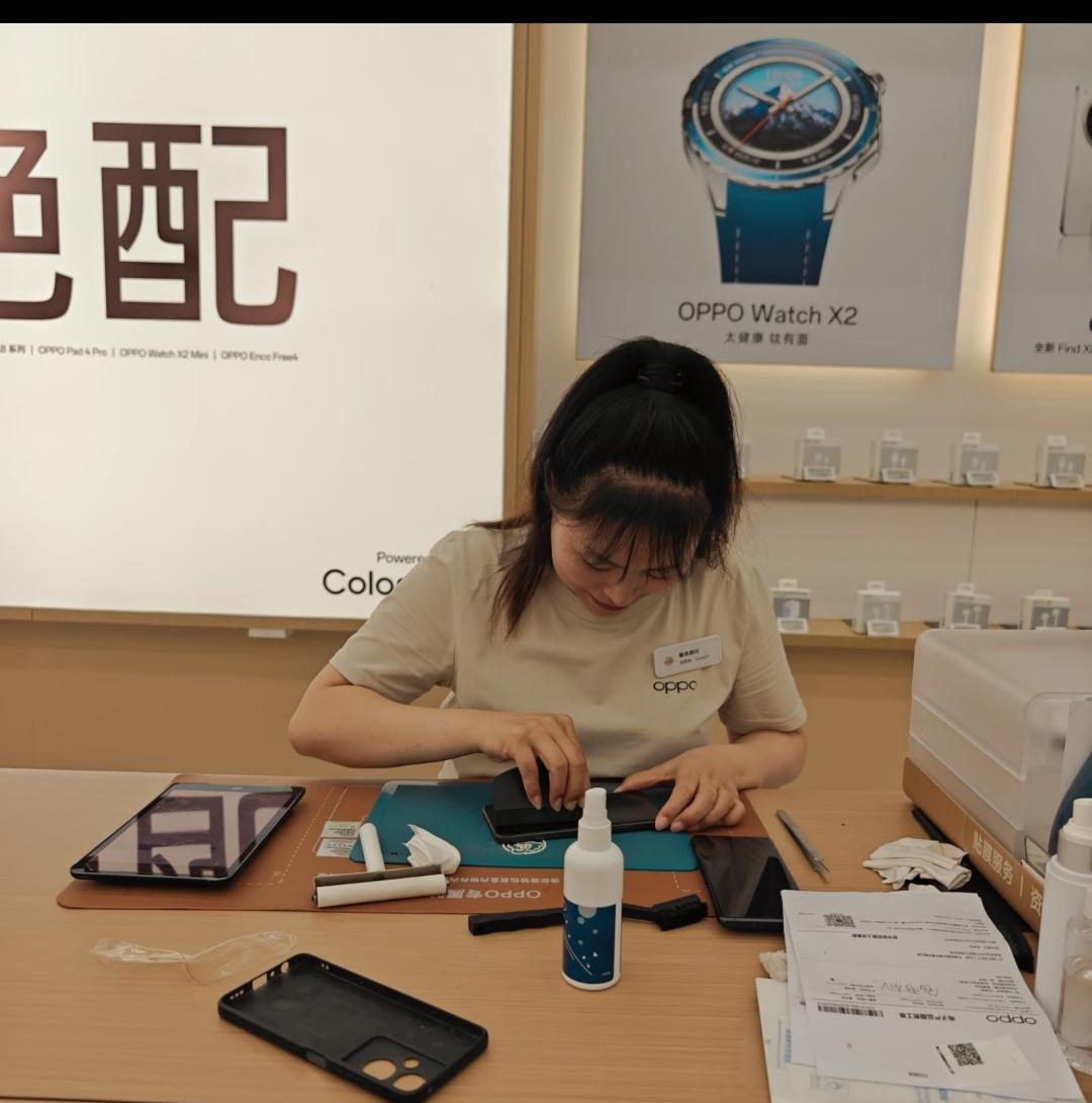难怪这么多人不买苹果，买OPPO手机不是OPPO手机有多好。因为OPPO