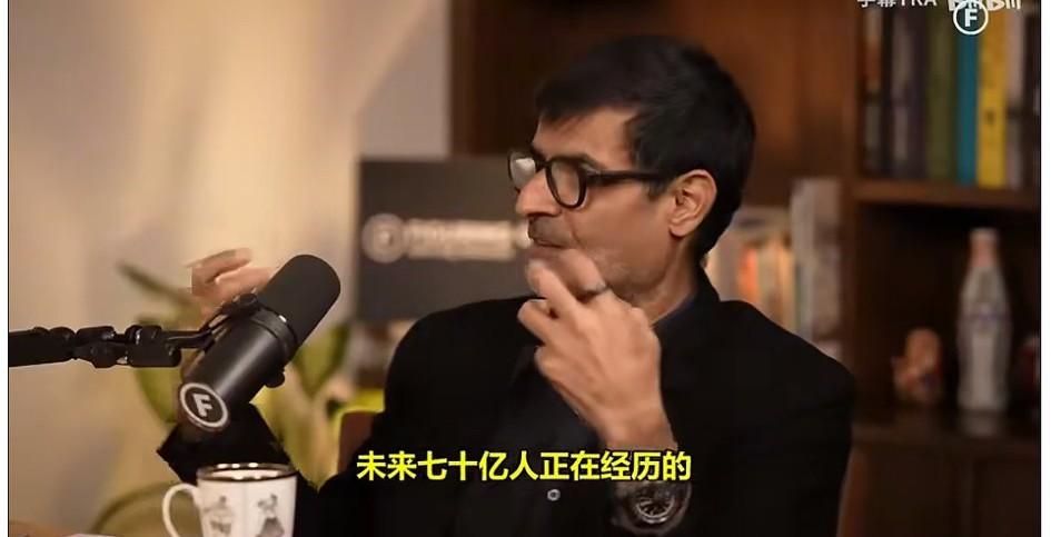 “未来七十亿人正在经历的数字化与科技转型将由印度驱动，而非中国！”三哥颇为自信地