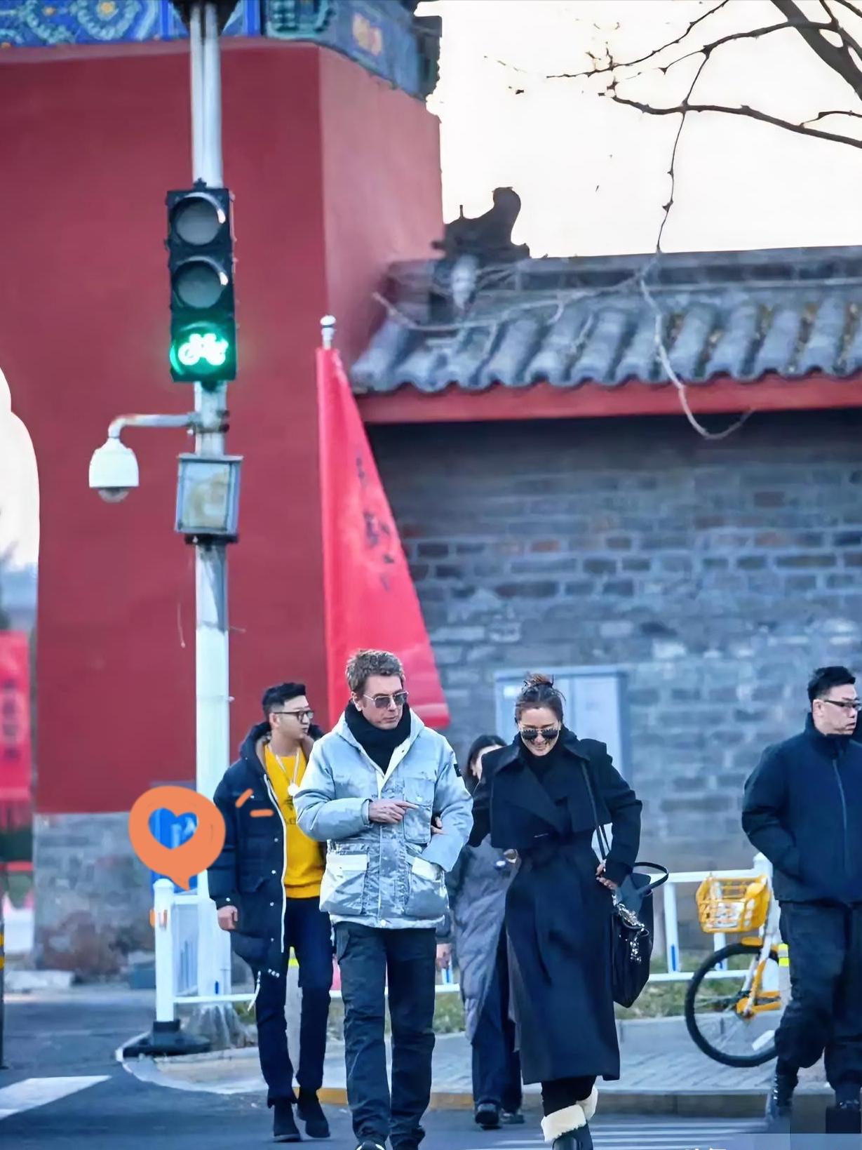 60岁巩俐告诉全世界女人一个道理：真正让女人衰老的，不是岁月更不是皱纹，而是没完