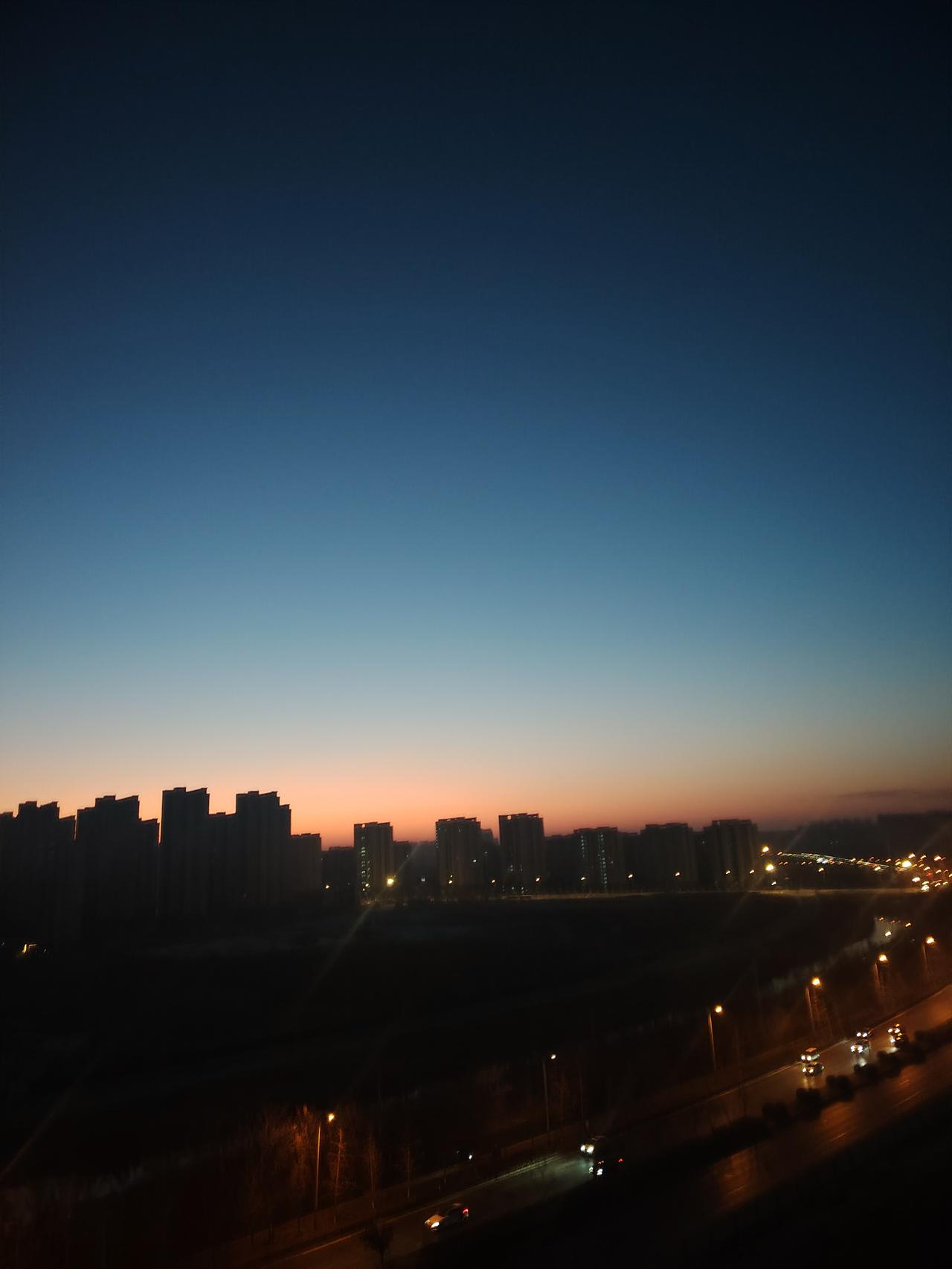 是个狠人，点个赞，此人精神可嘉，非常有毅力，几乎是拿出了红军长征的那股勇气，有