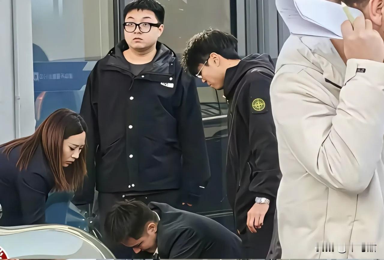 本来喜提新车是件值得庆祝的事情，可没想到，刚拿到的驾照，刚付完款，刚准备上路，一