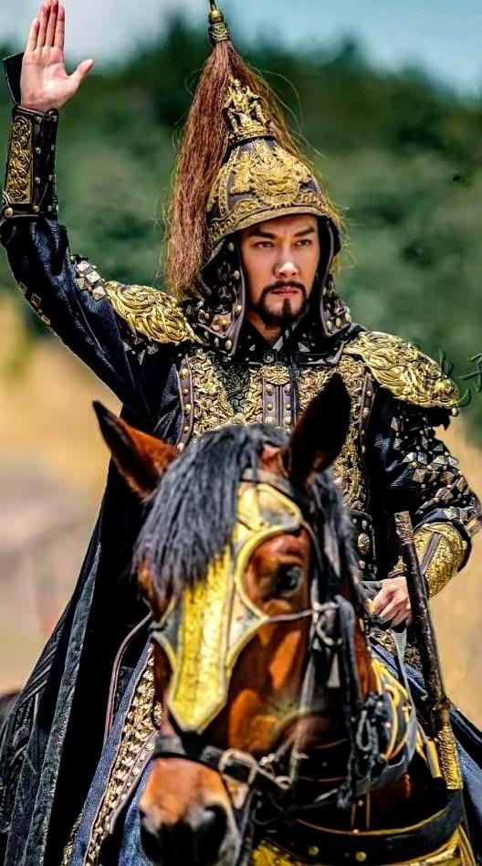 赵丽颖冯绍峰，真让人意难平啊！五年了，俩人没红过一次脸。儿子“想想”上小学，