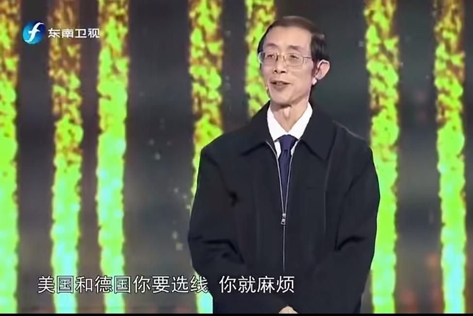 美国著名学者、中国复旦大学研究员陈平谈中国的崛起！他说，很多人都无法理解，美国科