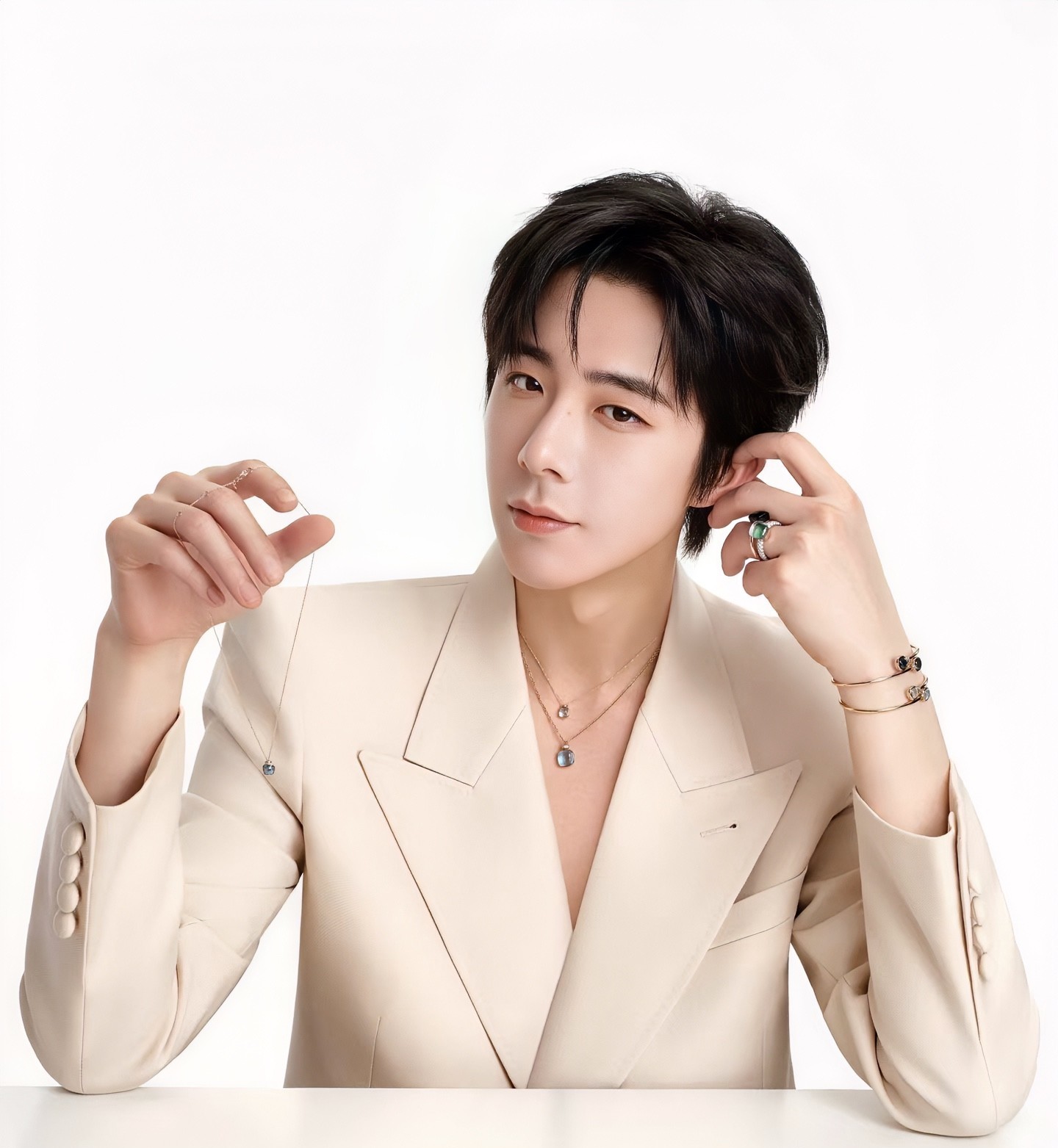 大家发现了没有？只要看了剧的都会对刘宇宁改观，不是因为他有多帅，而是因