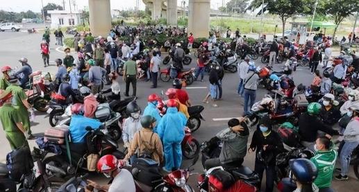 亚洲第一个倒下的国家即将出现，曾比肩中国，如今在走日本的老路，中国之所以能发展起