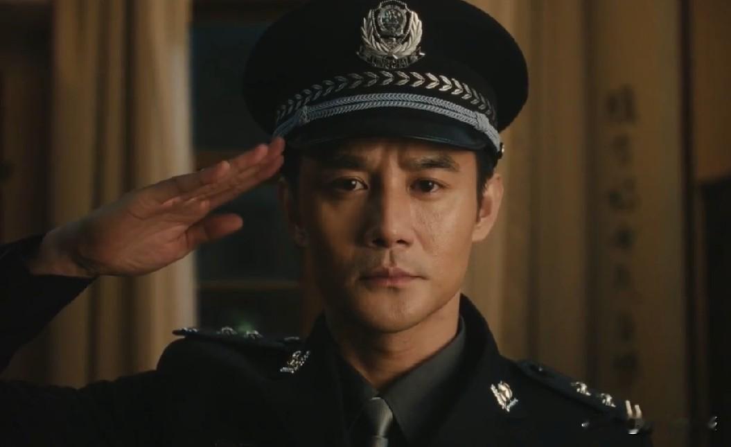 《交锋》40集大结局：林看山后悔做间谍，他把最后的真心给了何春晓和金丽娜两人！礼卿暴露后被成功接回大