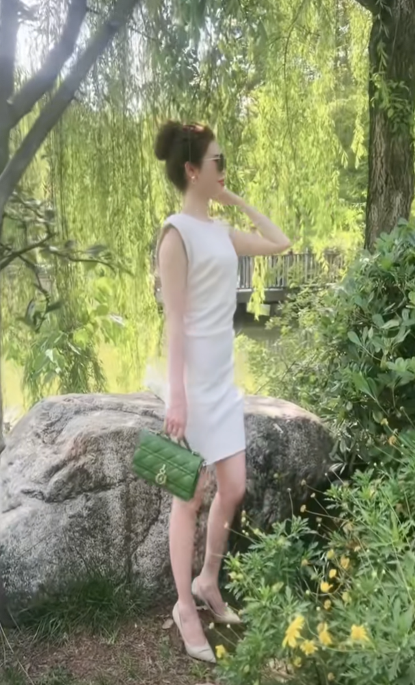 陪小妈出来旅游，就是天气太热了