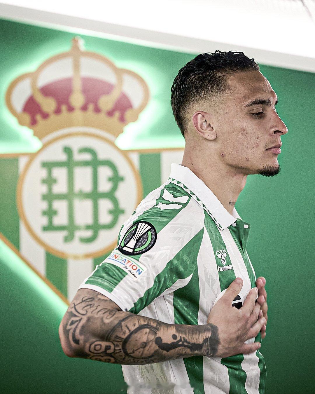 【圆神高分】根据足球比赛球员评分网站FotMob的数据，本赛季，赛后评分平均分数