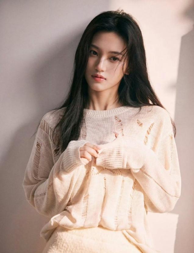 爱奇艺的新太女！丞磊沈羽洁《许你星河千里》开机！爱奇艺和恒星引力的剧，悬疑爱情