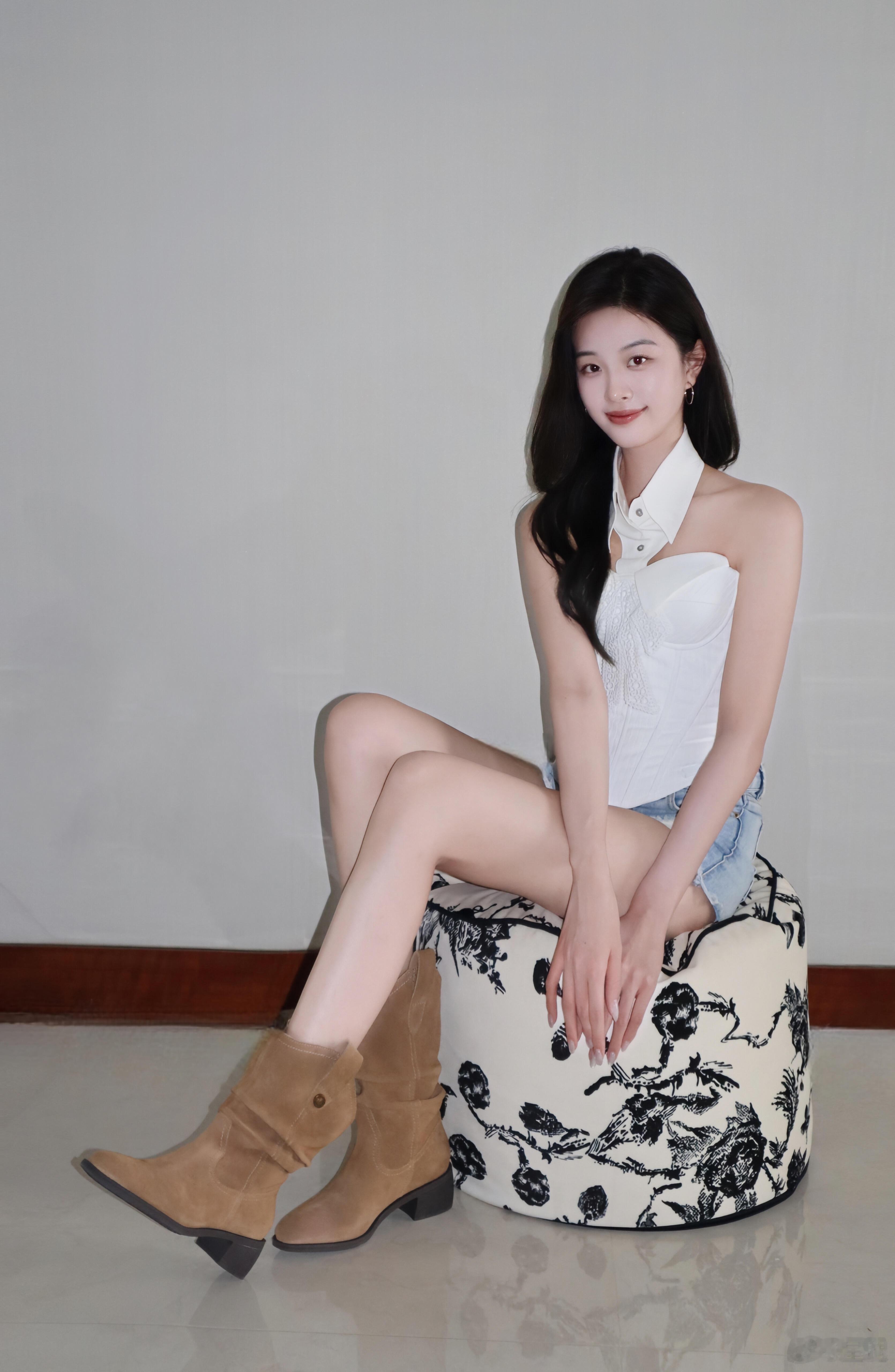 钟雯冠🧚‍♀️早秋甜妹穿搭​​​