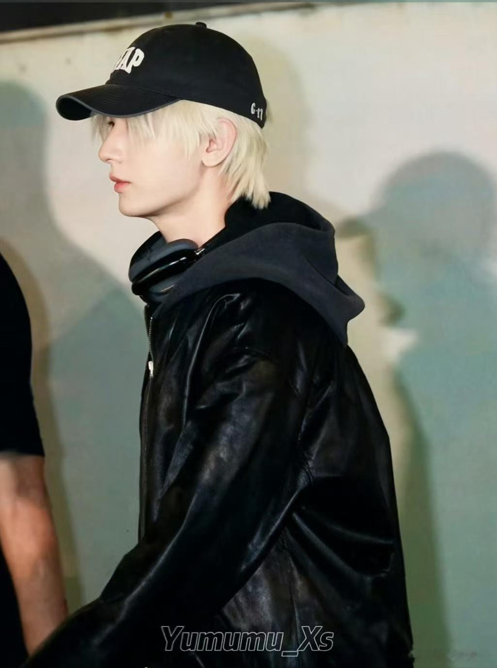 狩谎成毅杀青粉成毅真爽，今天是撕漫男，好帅呀成毅​​​