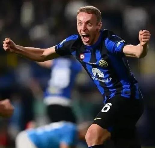 感觉弗拉泰西还是被国米忽悠了，去年夏天这位意大利国脚就开始和其它球队传出绯闻，说