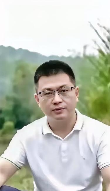 唐明杰这回算是彻底摊牌了。8月5号上午十一点，他当着三方律师的面，把婚外胚胎给销