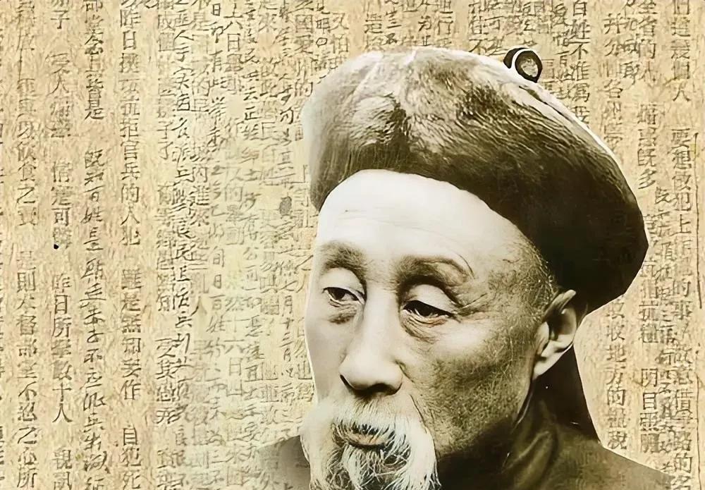光绪十六年十月初二日，两江总督曾国荃在任上病逝，朝廷追赠为太傅，赐谥“忠襄”。这