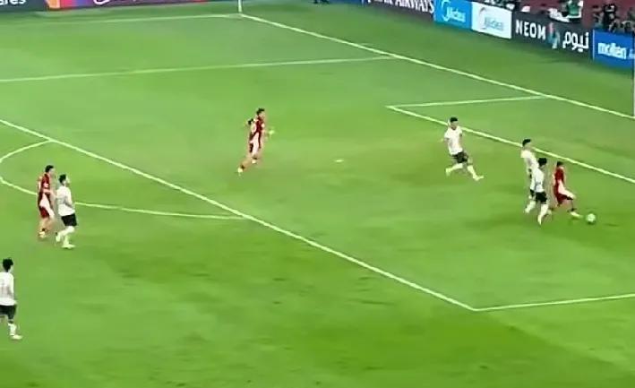 五常世界杯状况：1，美国：东道主直入世界杯，2，法国：必须进世界杯，