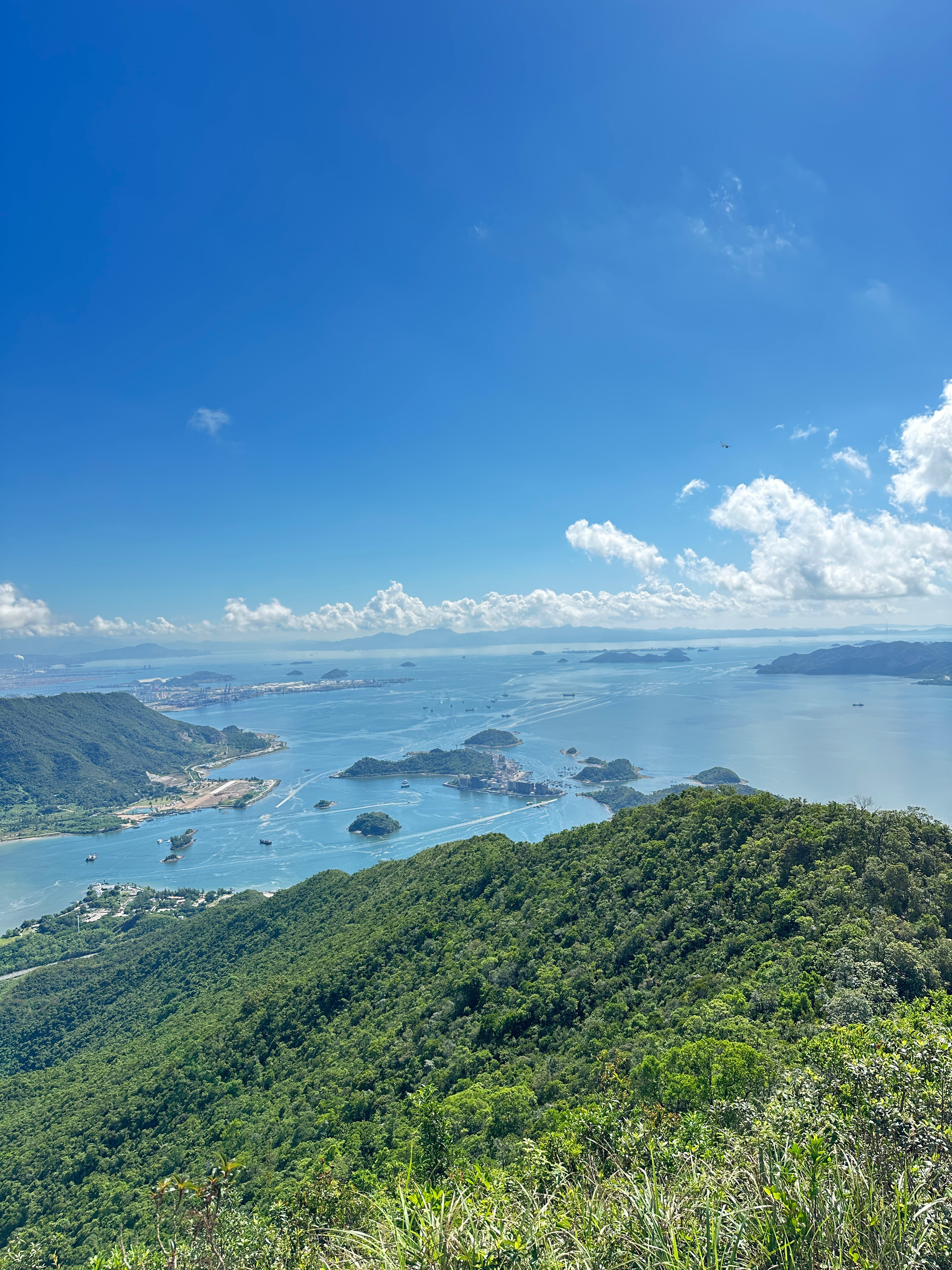 今天是农历九月十九，观世音菩萨出家日[祈祷][祈祷][祈祷]​​​我说一句对我