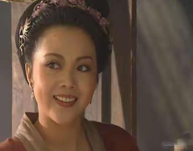 水浒传冷知识：孙二娘的人肉包子，为啥客人吃不出异样？读《水浒传》时，不少人好奇