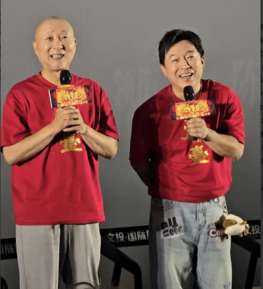 2023年，陈佩斯给黄渤打电话，小心翼翼地说:“我筹拍的《戏台》有个角色想你出演
