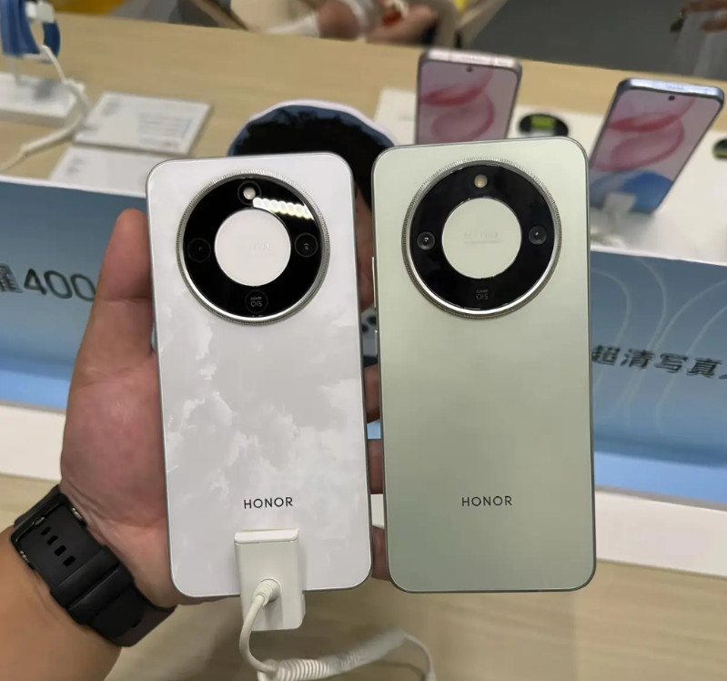2025年下半年荣耀继续卷大电池：7月，荣耀X708300mAh