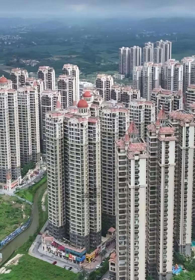 南宁两大神盘嘉和城和建工城选择哪里好？朋友老家玉林现在想去南宁买房子，目标就是价