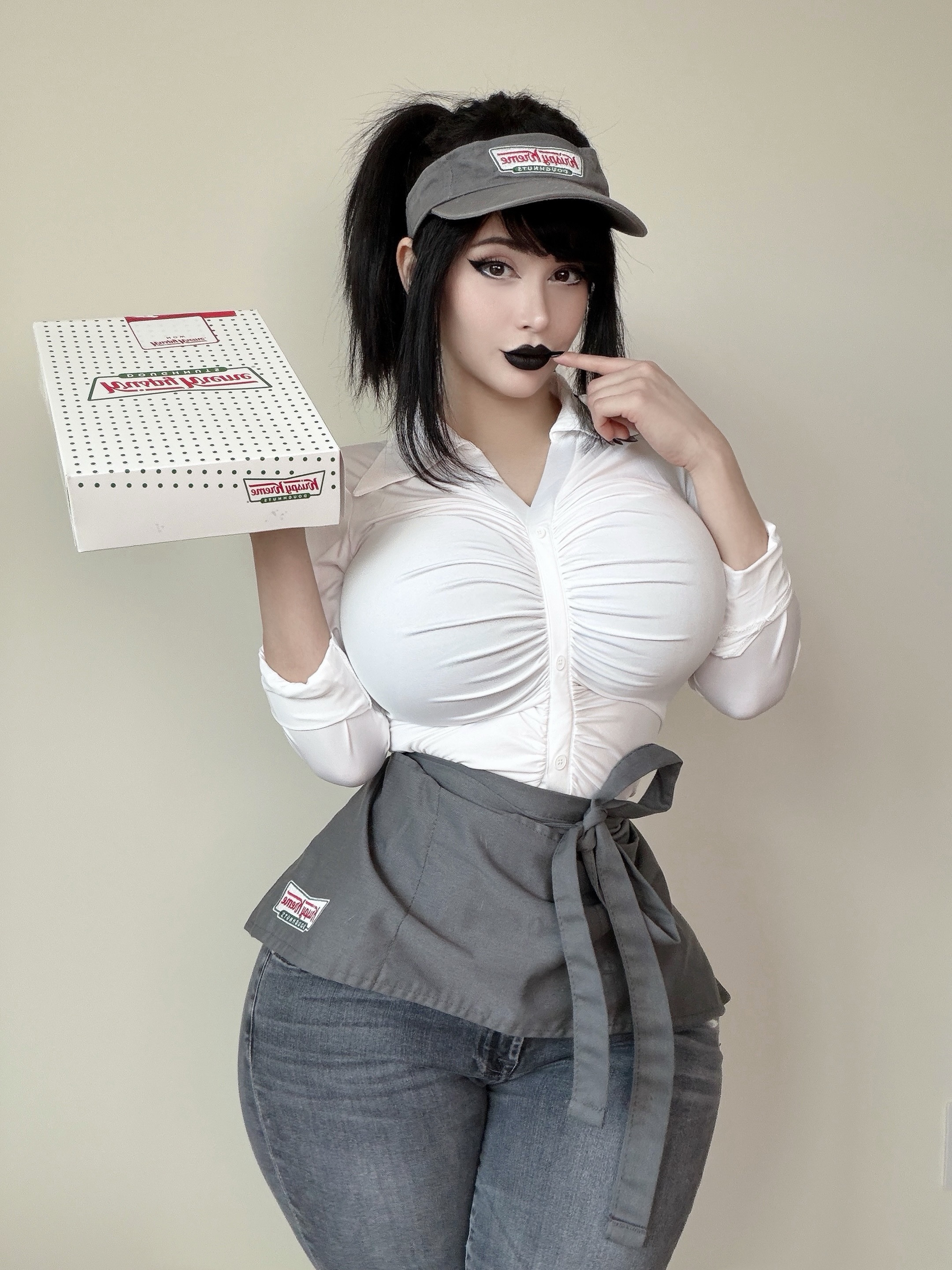 Drake的心动哥特女孩Pinkchyuwu分享ins美照！​​​