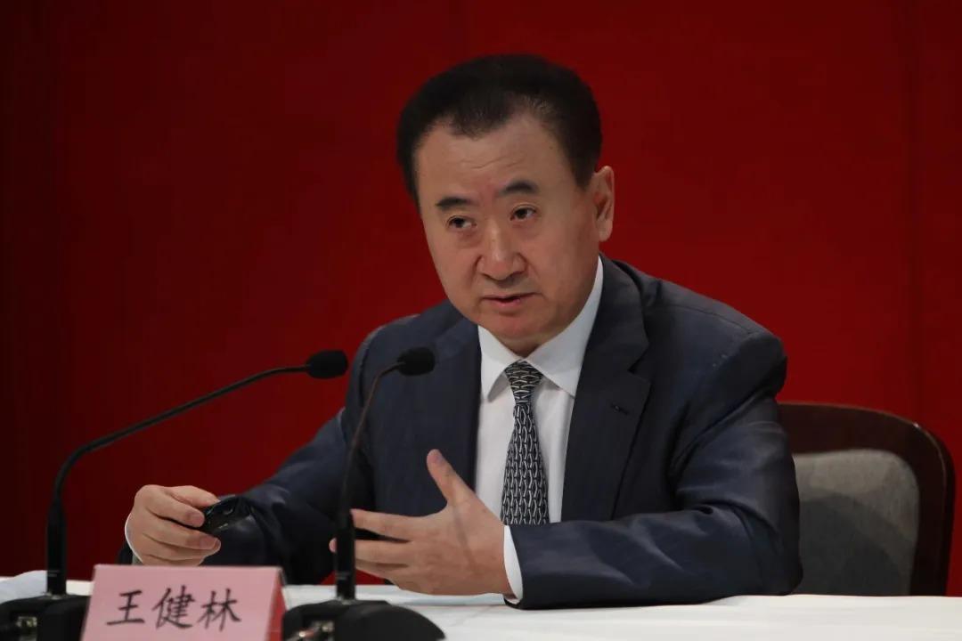 万达新增17亿恢复执行累计被执行超69亿12月8日，据封面新