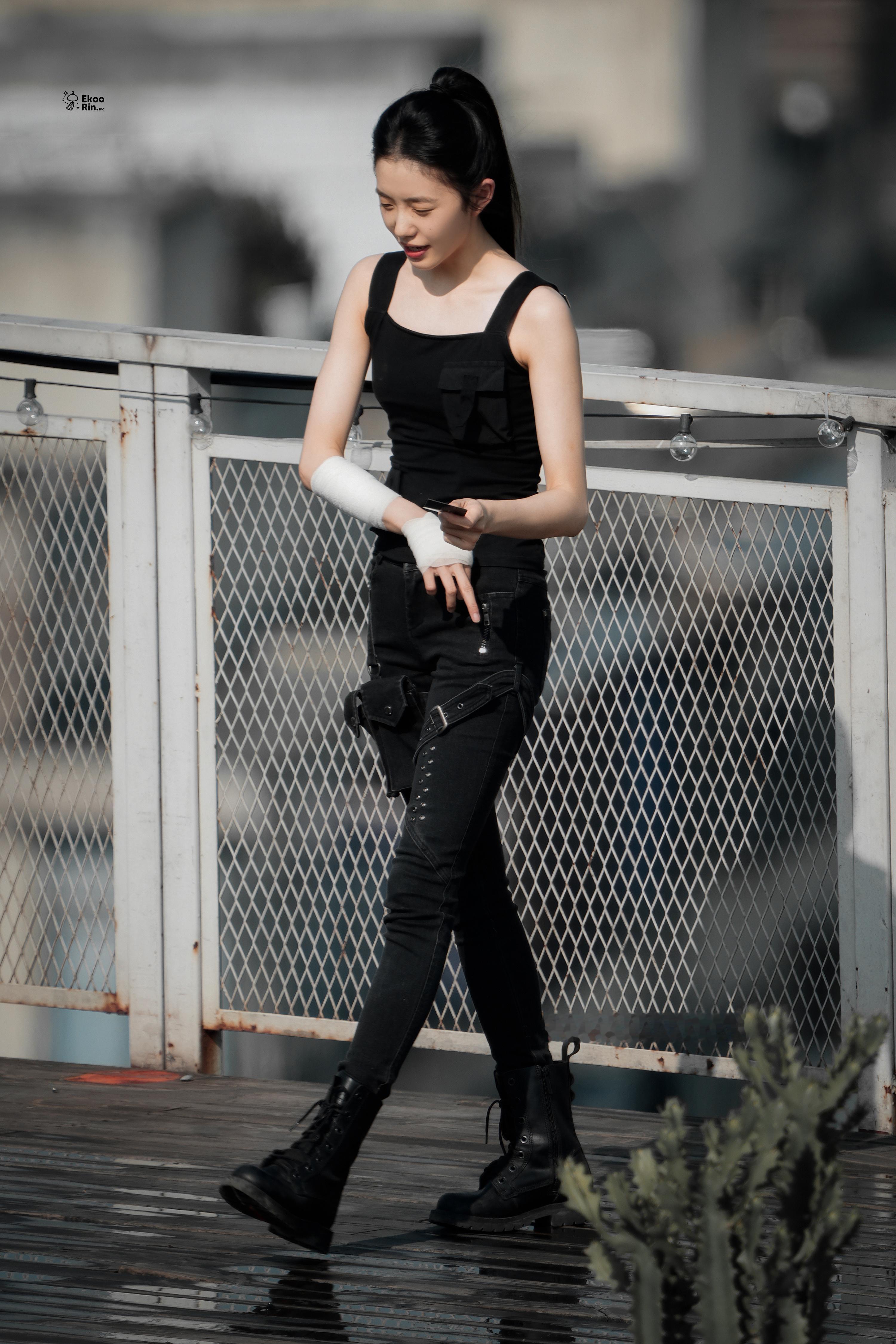 存存身材比例特别特别特别好的165cm刘浩存《七根心简》木代