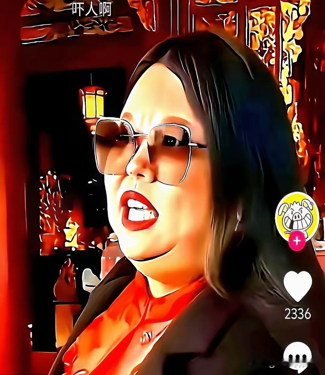 被骂“胖”还躺赚！李湘靠2000亿市场，把黑料玩成爆款生意！网友吐槽她P图