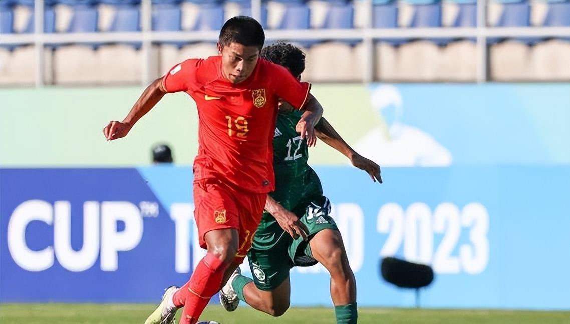 U23成绩一路飘红，邵佳一的集训队大部分球员可以让位了。首先是门将位置，国家