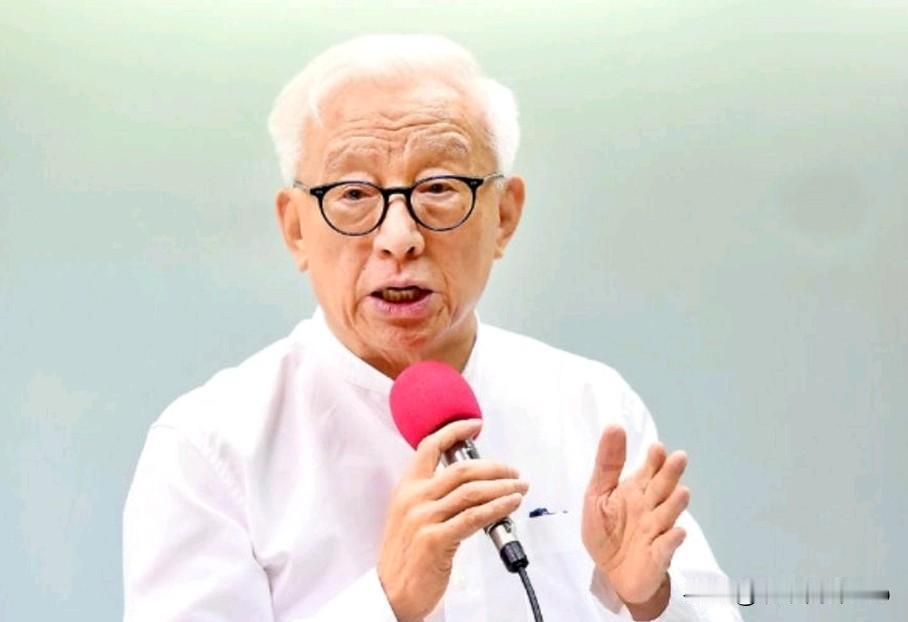 国民党出来回应曹兴诚！在曹兴诚致郑丽文公开信表示，郑丽文说同文、同种、同文化就应