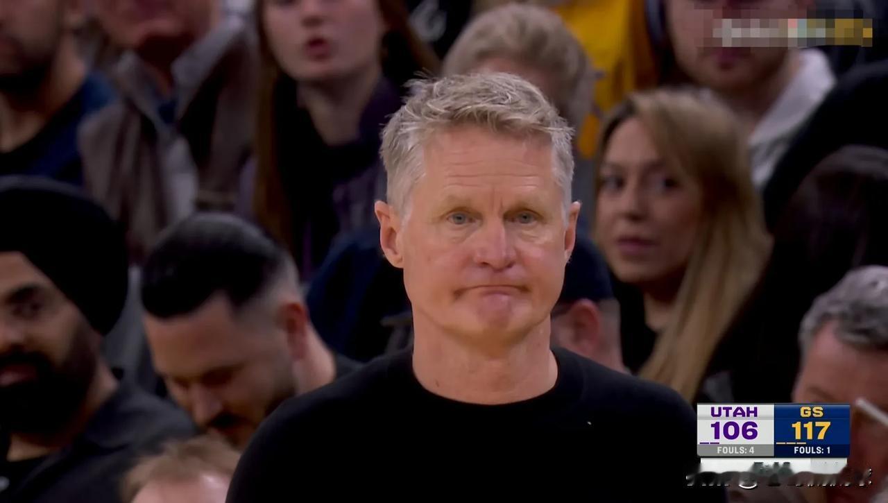 勇士主帅科尔对于球队的失误真是麻木了！在今天勇士主场以123:114击败爵士的赛