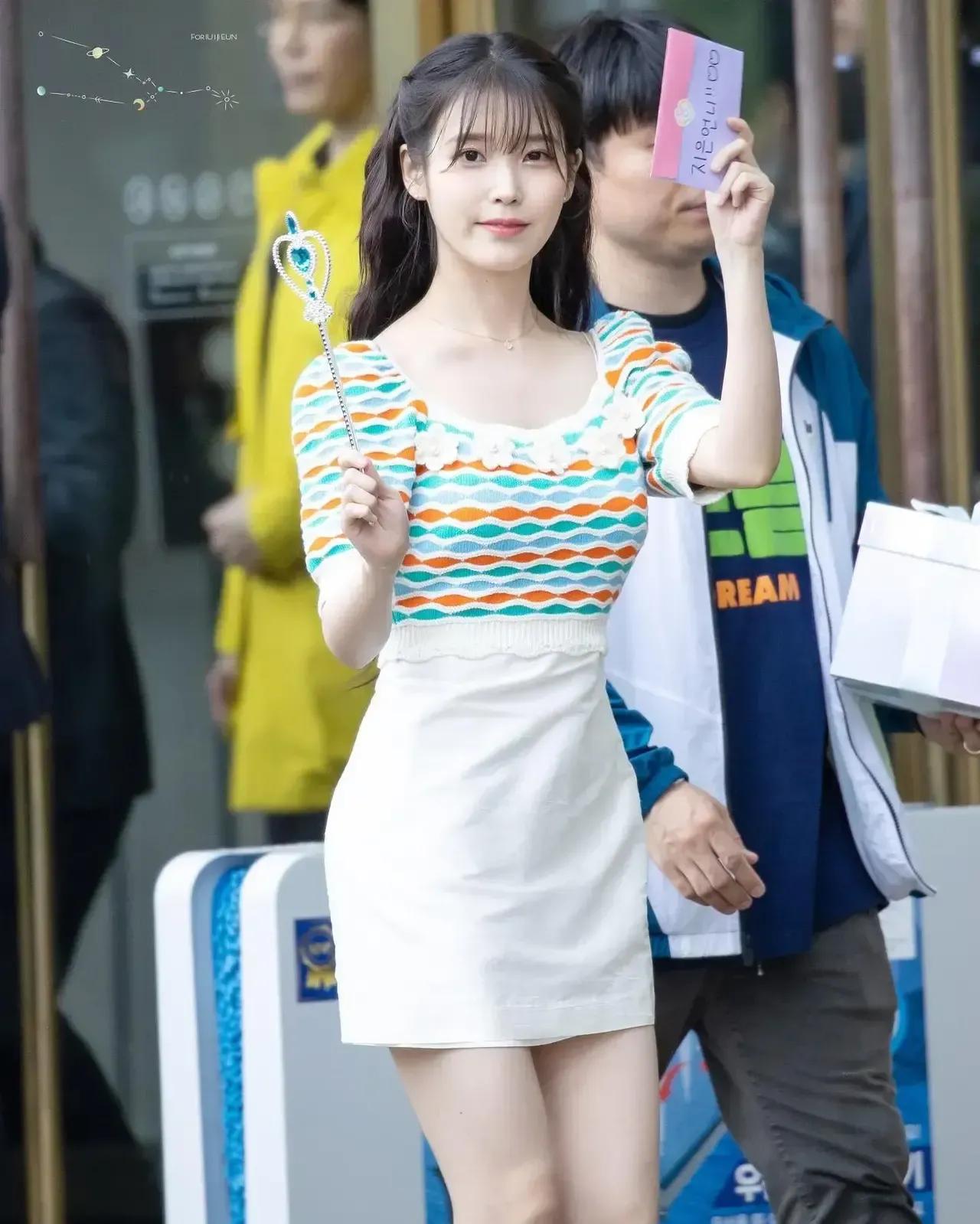 美丽的IU